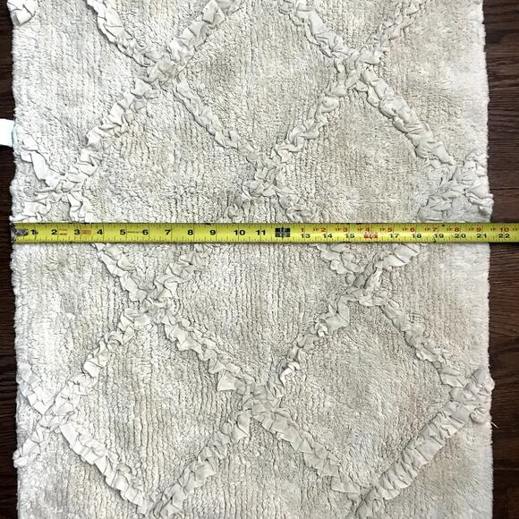 Simply Shabby Chic Antique White 100% Cotton Bath Mat Rug With Lattice Pattern - Picture 8 of 8